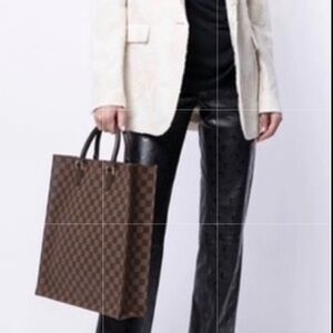 Authentic LOUIS VUITTON Damier Ebene Venice Plat.